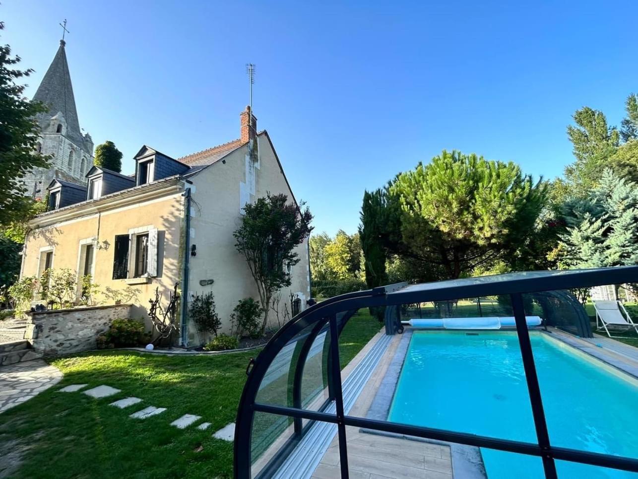 Le Clos Du Tilleul Fabuleuse Propriete 15 A 30 Pers Piscine Au Coeur D'Un Charmant Village Thilouze Eksteriør bilde